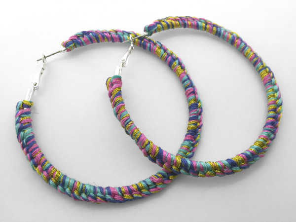 the gold tai hoops