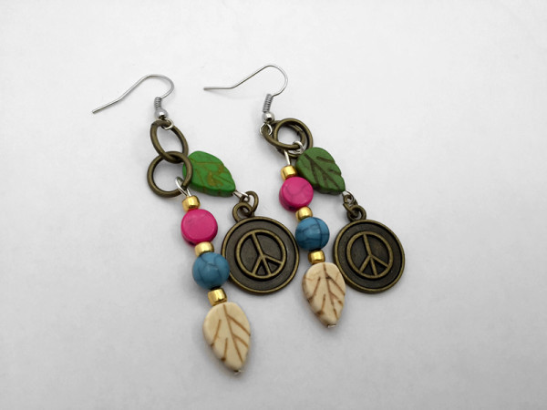 the lil hippie dangles