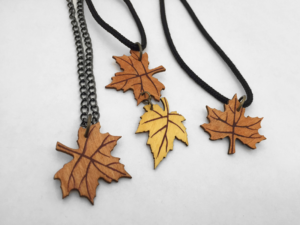the autumn leaves necklace earrings