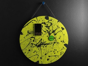 painted pinboard // yellow green + black splatter