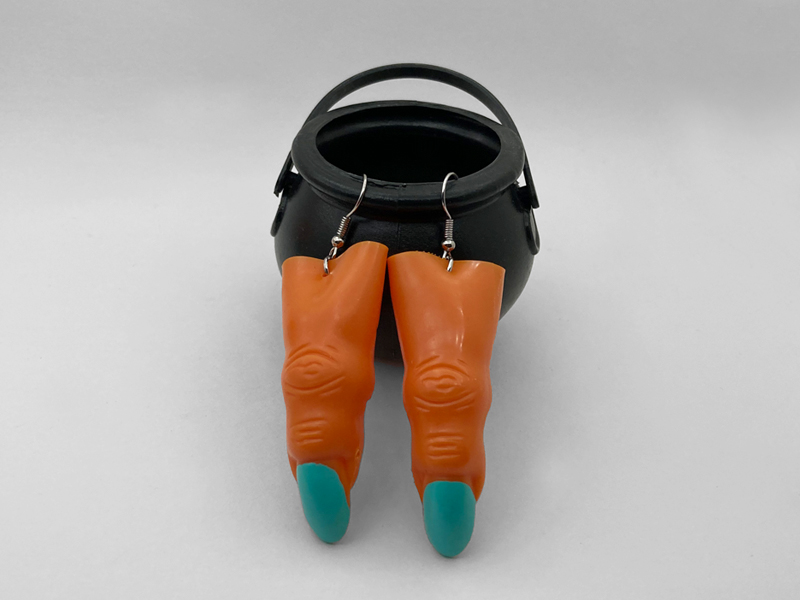 witch fingers // orange, teal